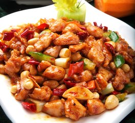 成都小吃成人香蕉视频:宫保鸡丁的正宗川菜做法