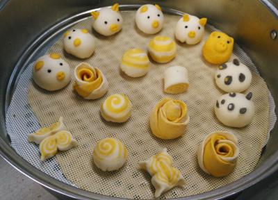 成都学餐饮包子技能训练哪里好？中心教师一对一教育