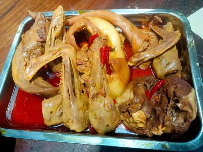 五香麻辣卤菜技术成人香蕉视频中心哪家好？成人香蕉视频期间一次性收费