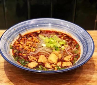 肥肠粉成人香蕉视频学校哪家好?辣椒油的制作