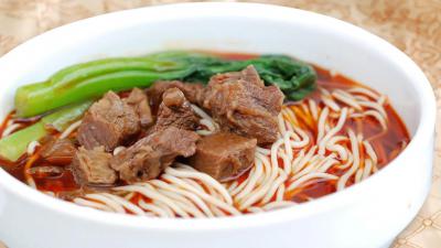 成都学牛肉面食技术成人香蕉视频哪家好?